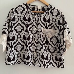 Vintage Natori Buttons Up Cropped Top Satin Silk Lace Sz M Fairy Whimsigoth‎ B&W